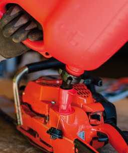 Schmier- & Kraftstoffe