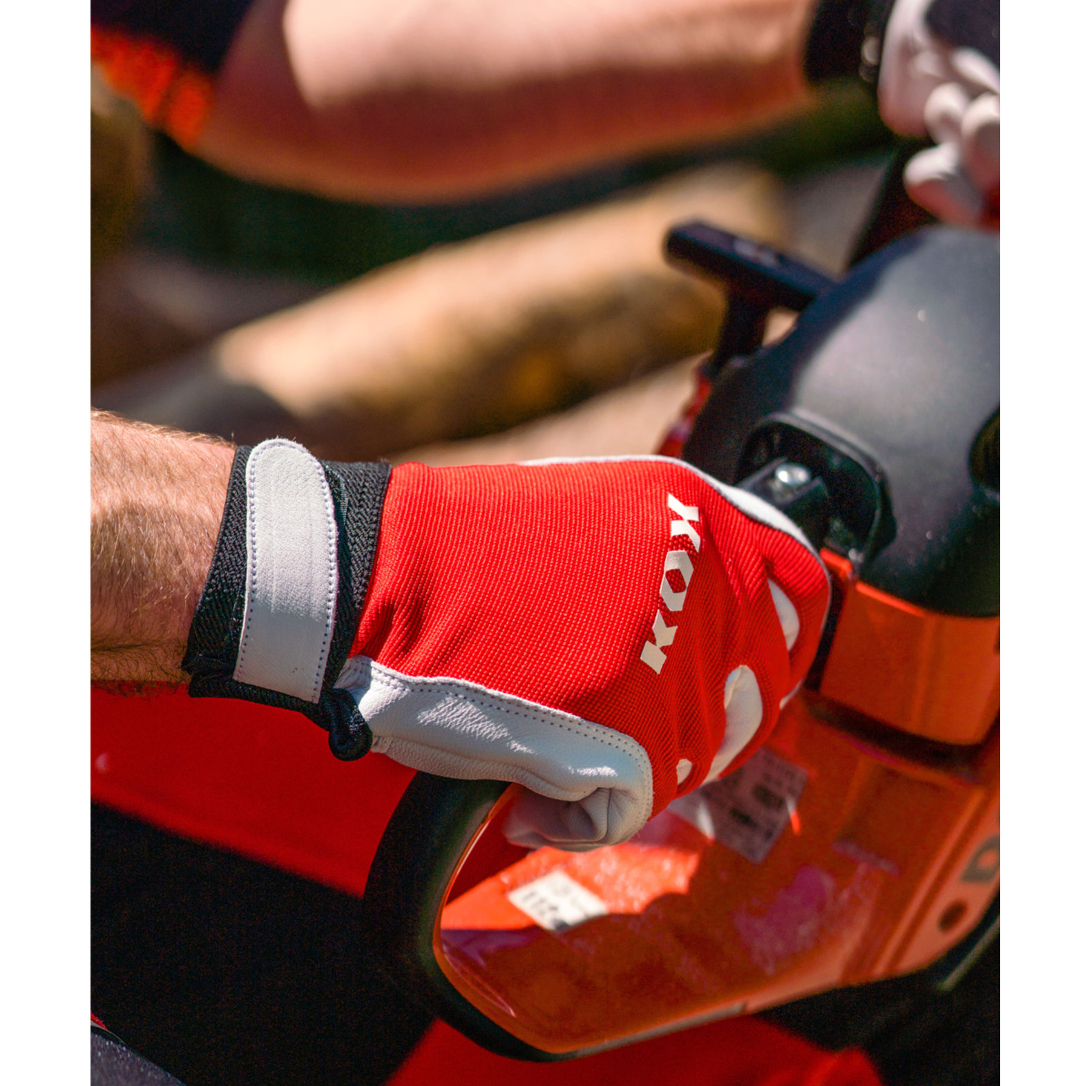KOX Arbeitshandschuhe / Forsthandschuhe Grip Rot - bei KOX online bestellen | XX75314