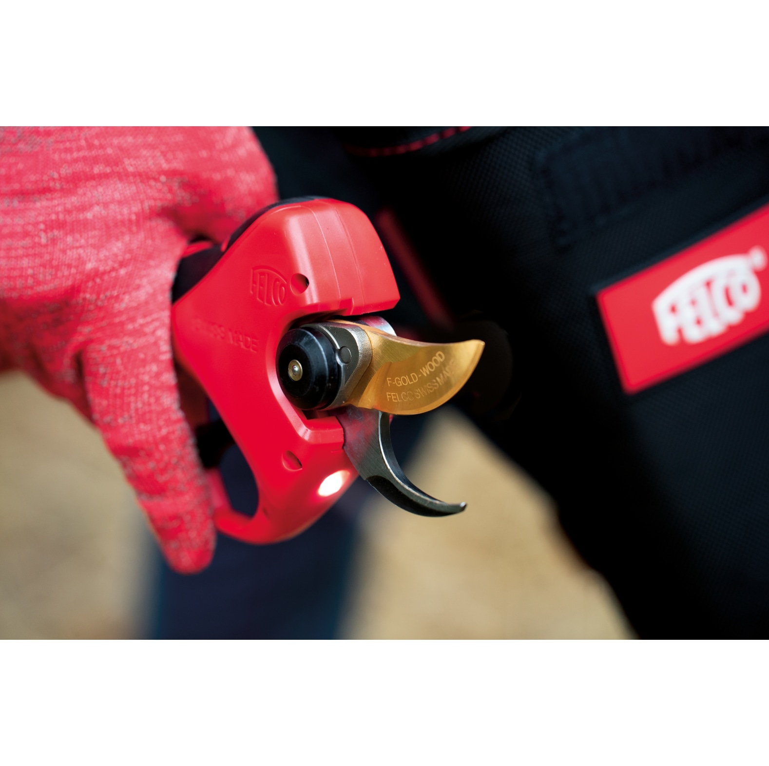 Felco elektrische Astschere 834W - bei KOX online bestellen | XXFELCO-834W