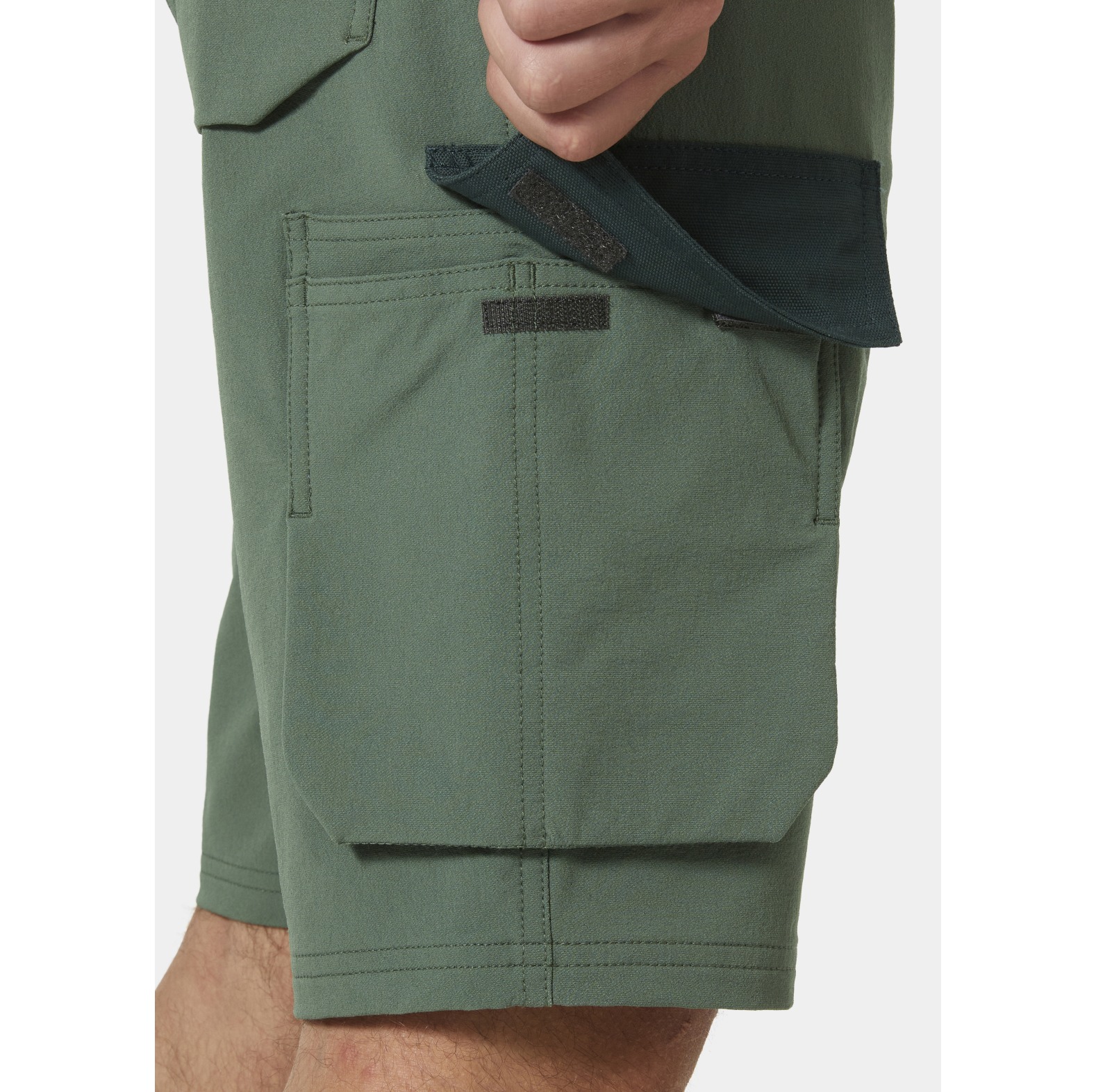 Short de travail Helly Hansen Oxford 4X Cargo Spruce / Darkest Spruce - commander en ligne chez KOX | XXHH77508GR
