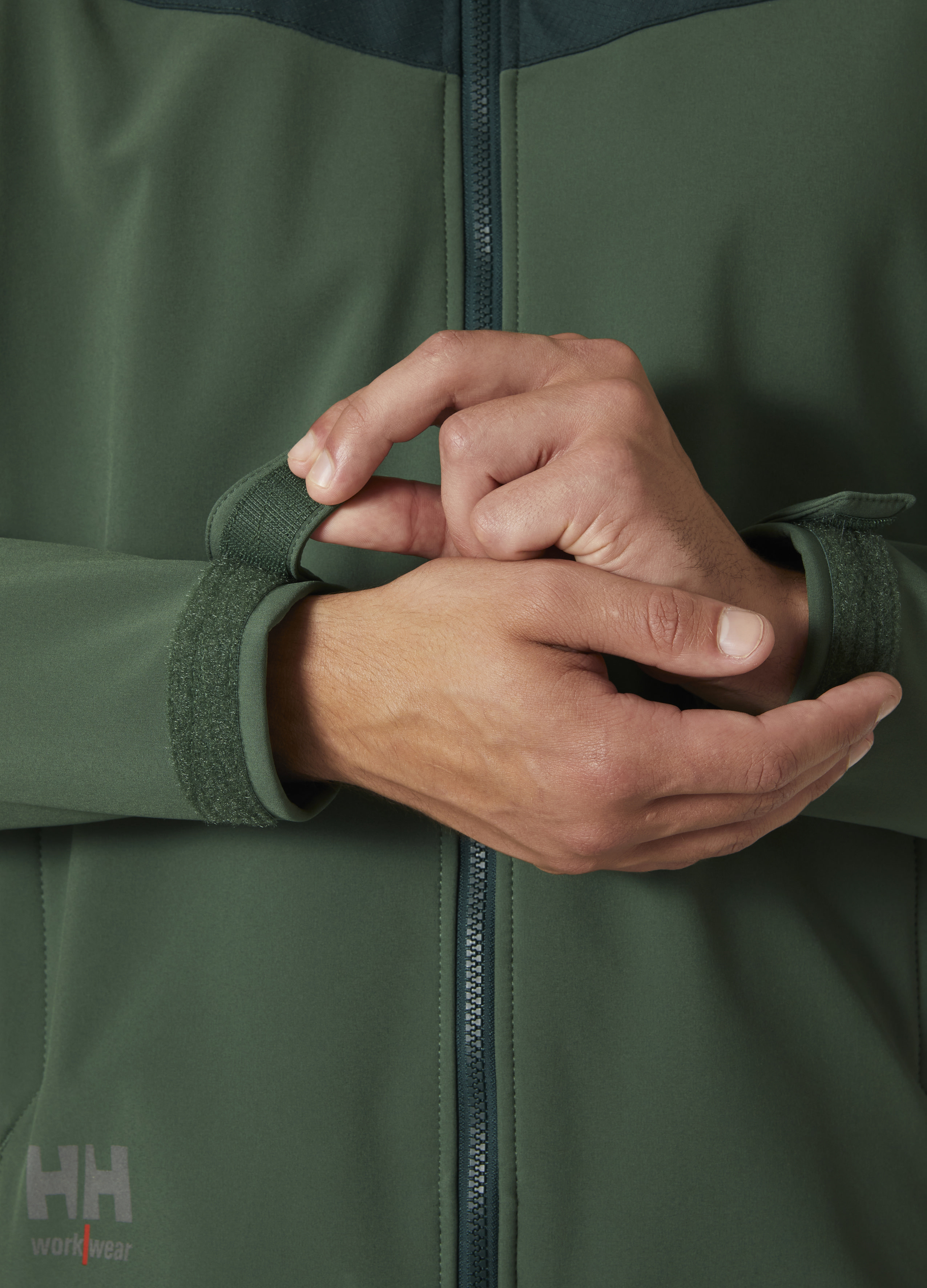 Helly Hansen Softshelljacke Oxford Hooded Spruce / Darkest Spruce - bei KOX online bestellen | XXHH74290GR