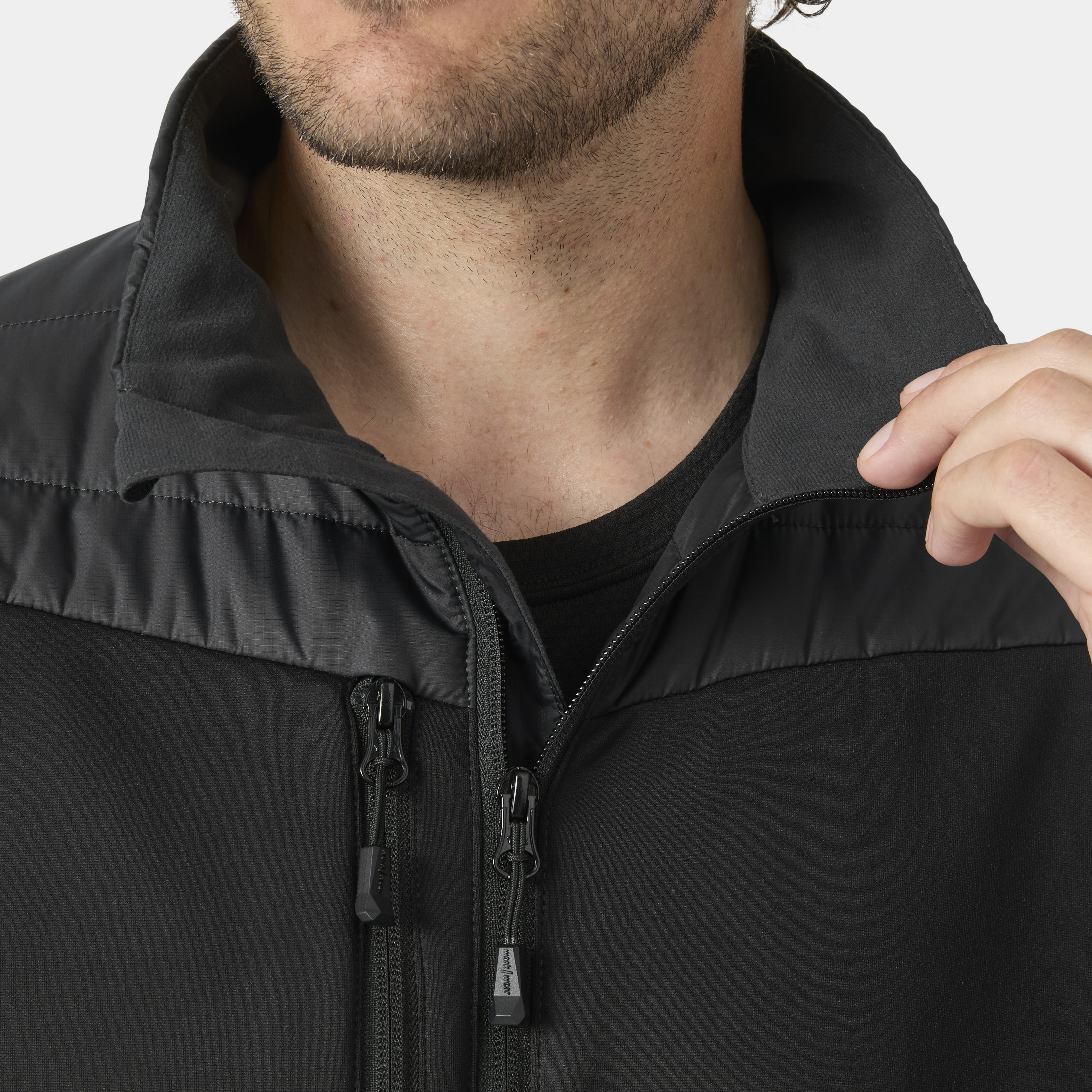 Helly Hansen Hybrid Insulated Jacke Black - bei KOX online bestellen | XXHH73370S