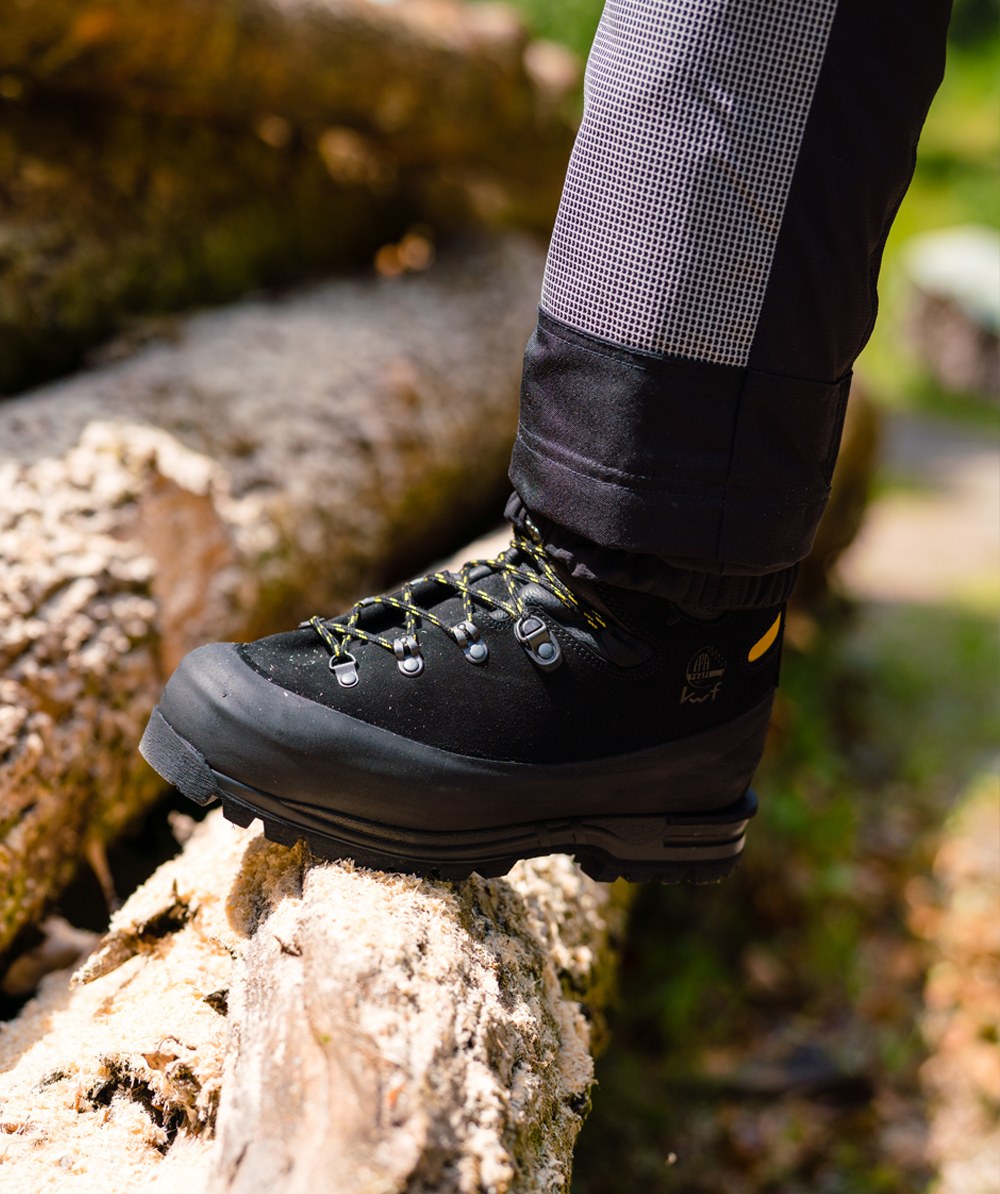 Haix Schnittschutzstiefel / Schnittschutzschuhe Protector Alpin - bei KOX online bestellen | XX73102
