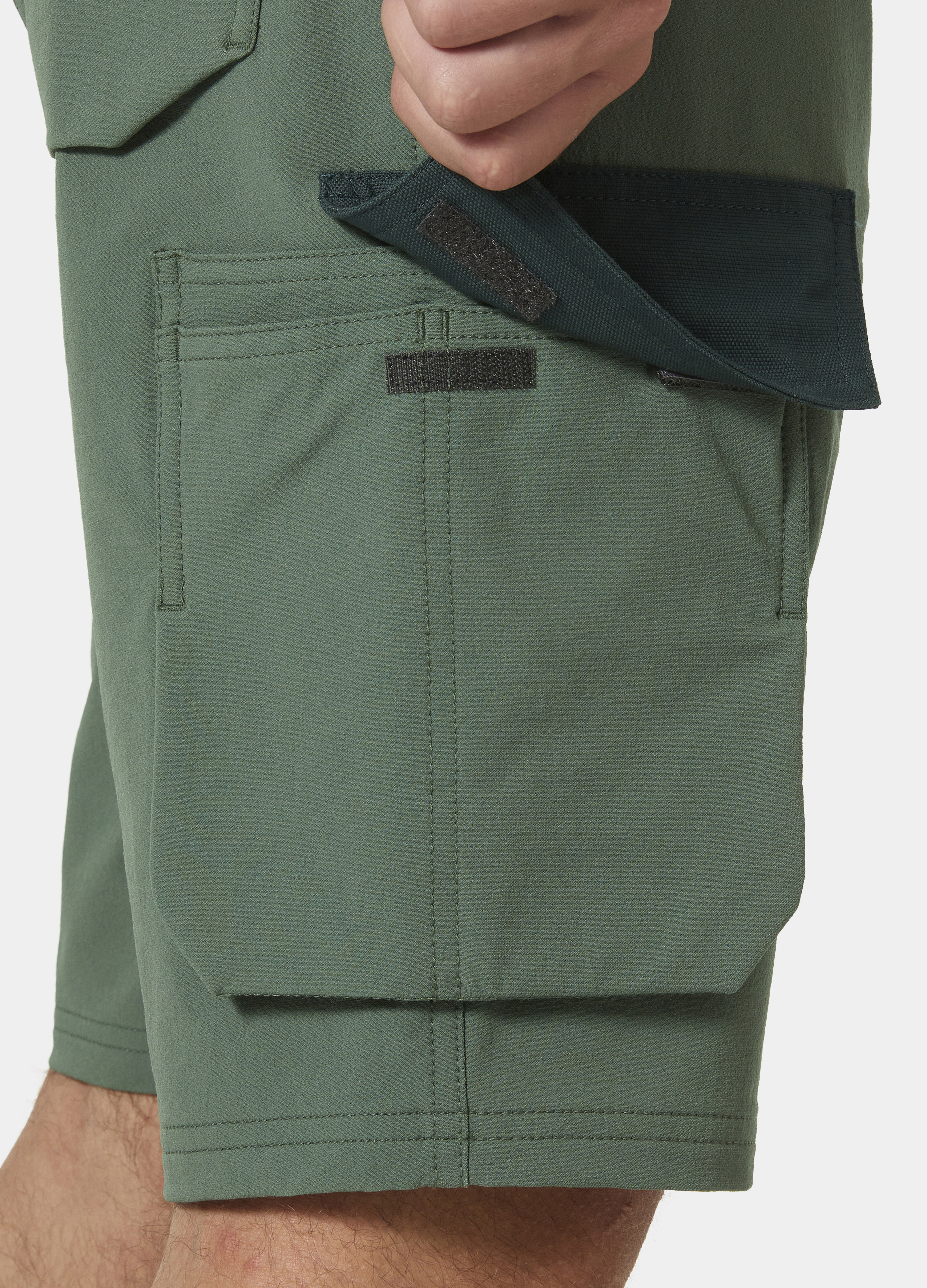 Short de travail Helly Hansen Oxford 4X Cargo Spruce / Darkest Spruce - commander en ligne chez KOX | XXHH77508GR
