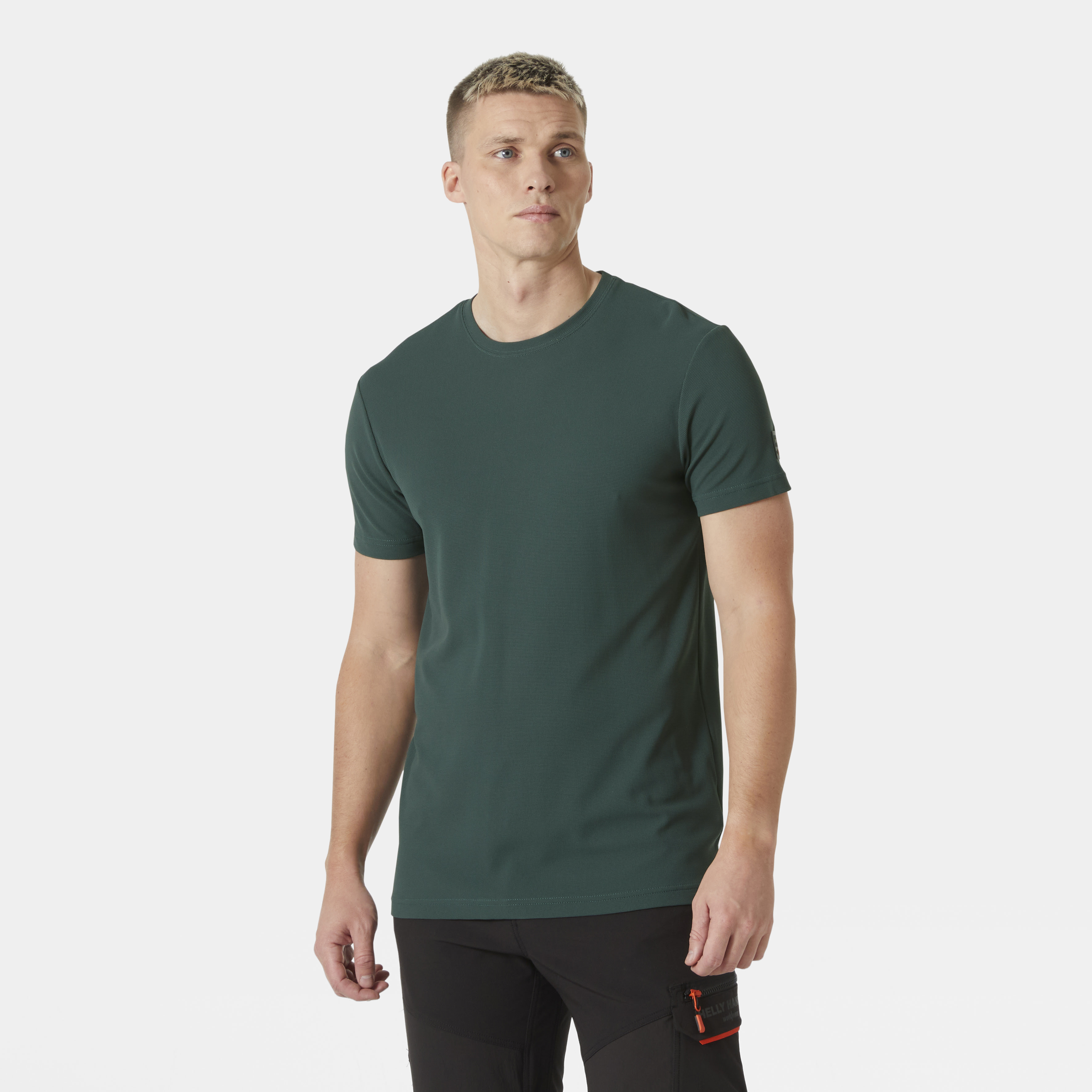 T-shirt tech Helly Hansen Spruce / Darkest Spruce - commander en ligne chez KOX | XXHH79249GR