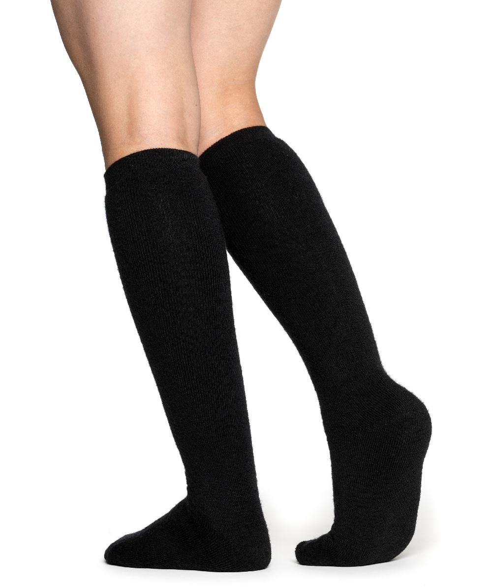 Woolpower Socks Knee-high 400 / Chaussettes hautes en mrinos noir - commander en ligne chez KOX | XXWP8484S