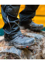 Haix Arbeitsschuhe / Sicherheitsschuhe Black Eagle Safety 54 Mid Schwarz / Rot Gre 46 - bei KOX online bestellen | XX73407-46